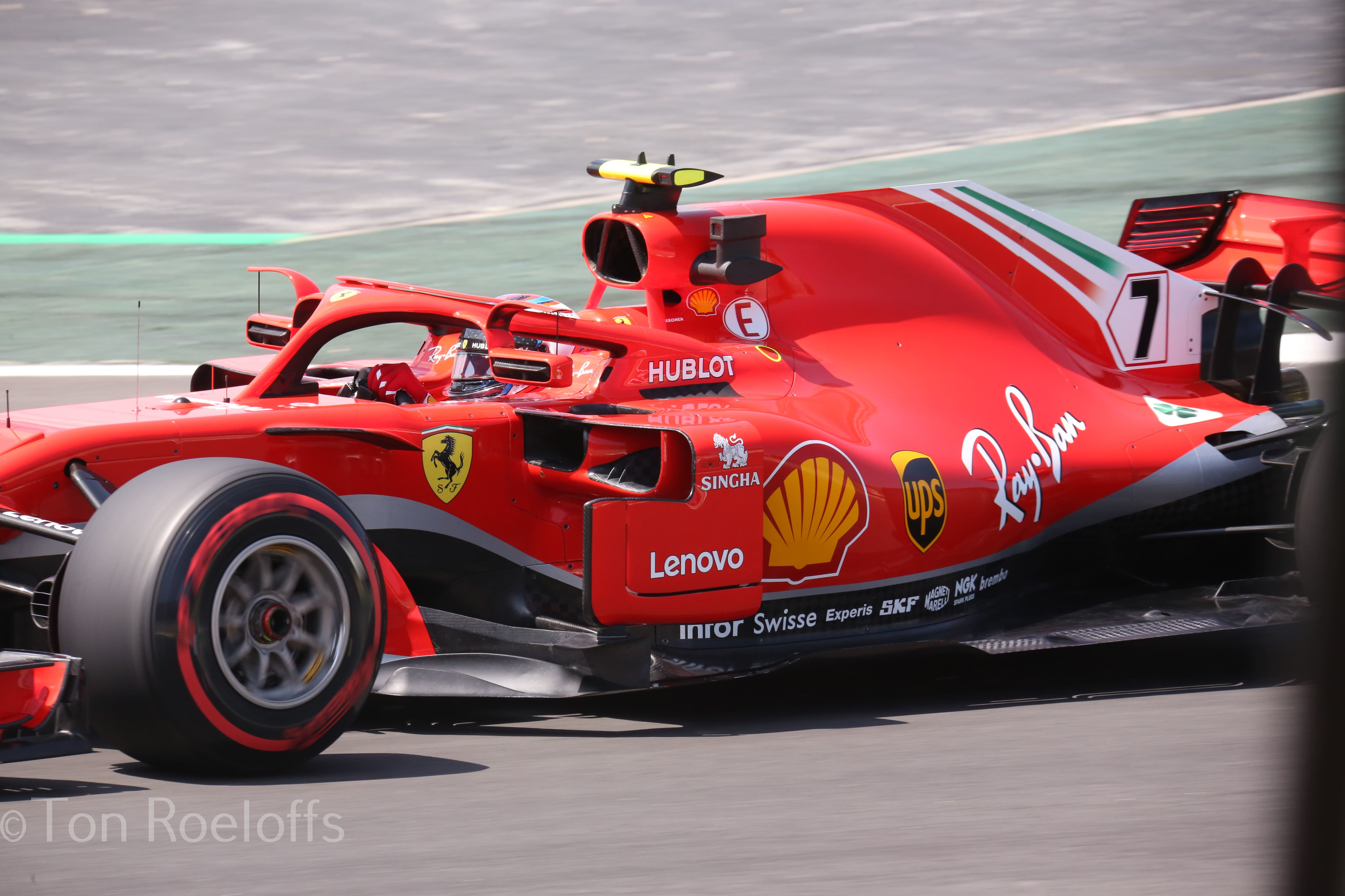 Vettel verremt zich